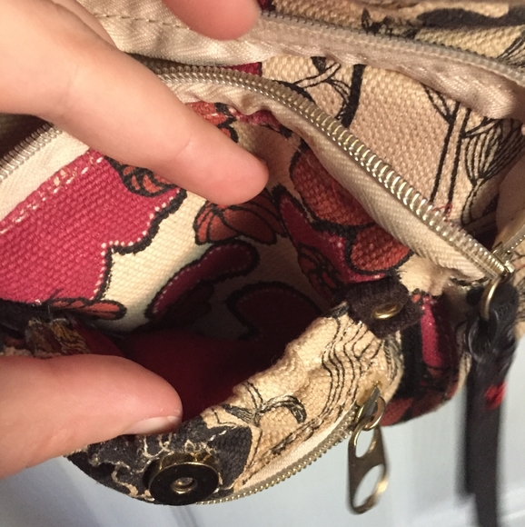 The Sak Foldover Crossbody Floral Bird Design - Picture 6 of 14